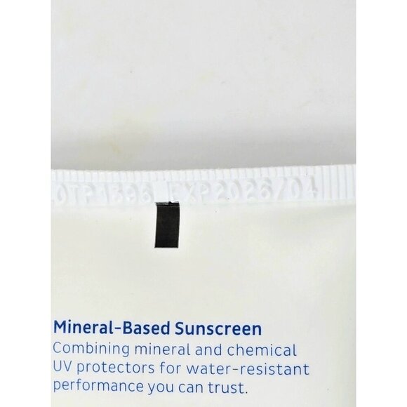 BLUE LIZARD Kids Mineral Sunscreen Lotion Cream SPF 50+ 5oz Tube - Picture 7 of 7